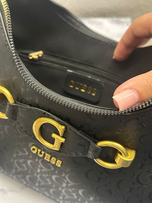 Mala Guess  Nova