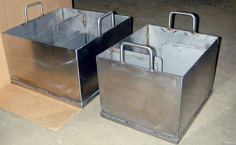 Перила,Поручні,Стелажи,Пандуси,Баки,Сходи в басейн,Відбійники,Козирки