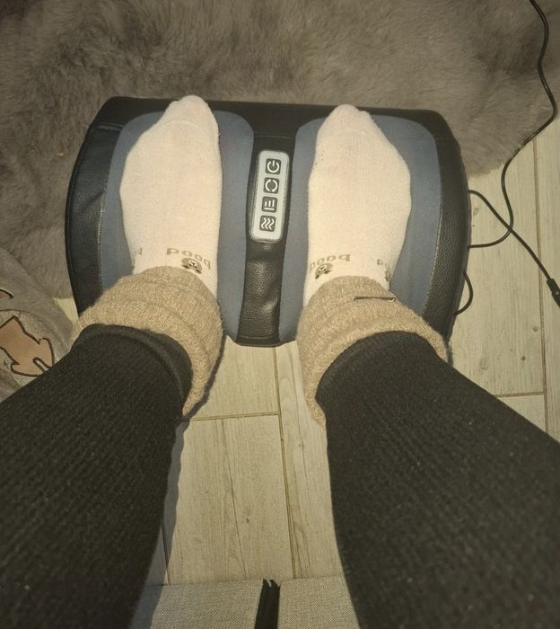 Masażer do stóp I łydek