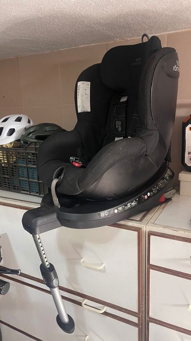 Cadeira auto Britax Römer Dualfix 2R