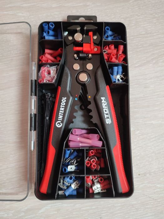 Съемник изоляции автоматический  200 мм  STORM INTERTOOL HT 7024