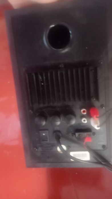 Продам колонки робочі