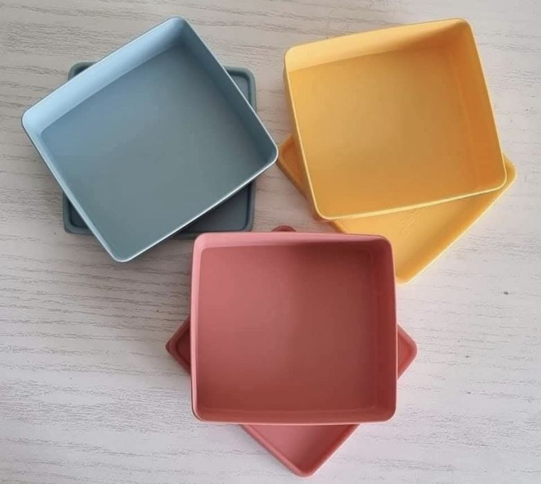 Tupperware - Square Containers439377727010918402
