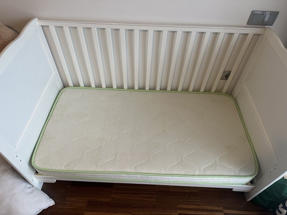 Berço (berço+cama) com colchao
