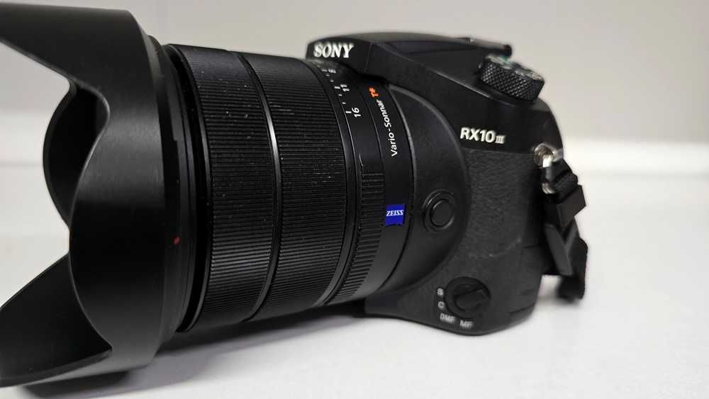Aparat Sony Cyber-shot DSC-RX10 III