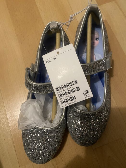 Brokatowe buty hm 31