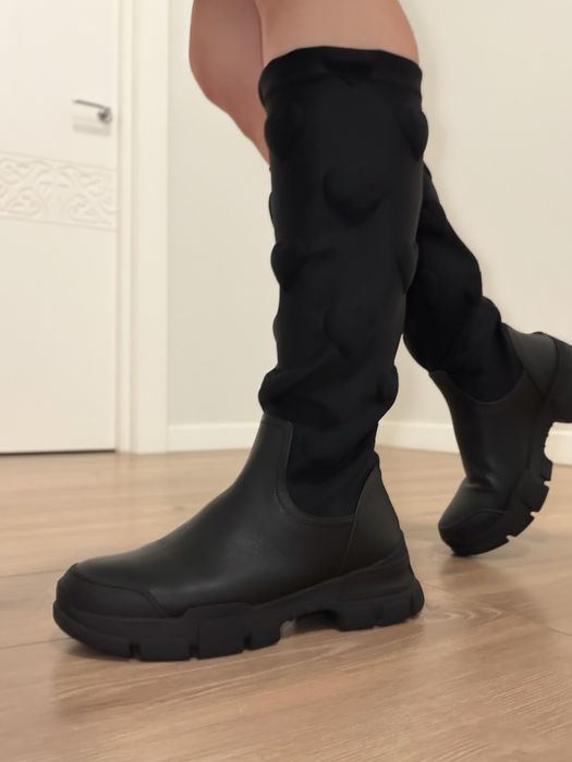 Чоботи Love Moschino