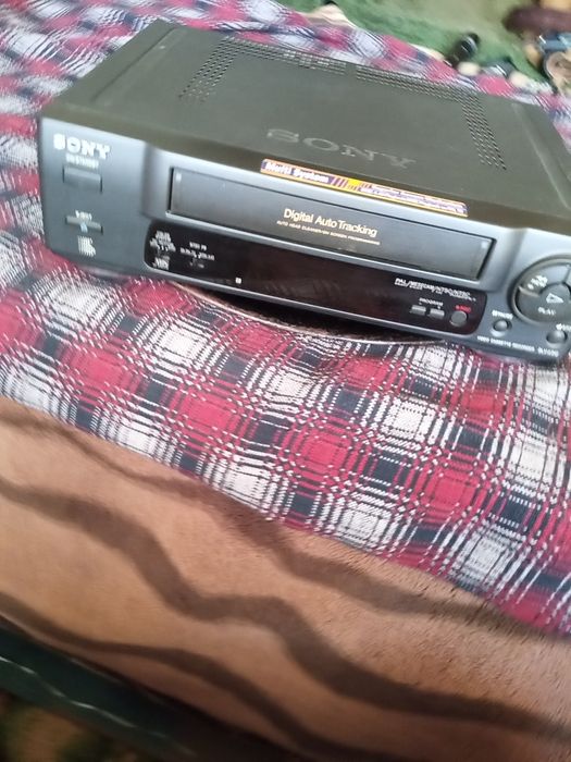 Апарат для проигрывания видеокассет  SONY