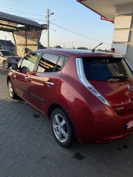 Nissan Leaf 2012