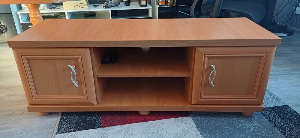 Szafka pod telewizor