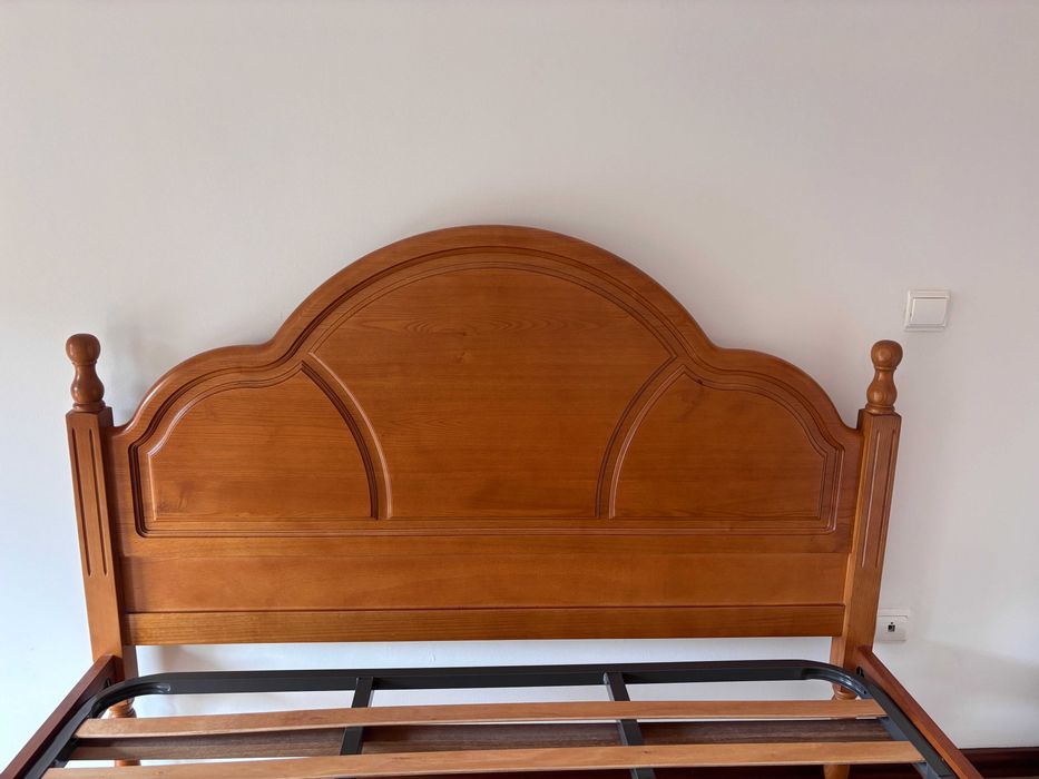 Cama de casal                  .