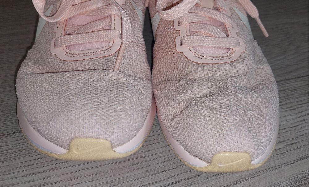 Nike damskie r. 38