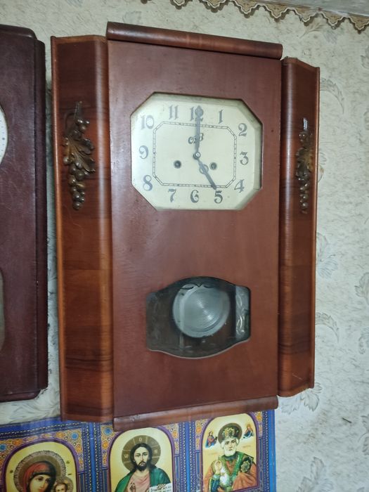 Часи вінтажние с боем.внешне в идеале.