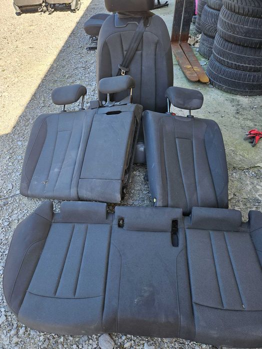 Fotele Fotel Kanapa Audi A4 B9 20r