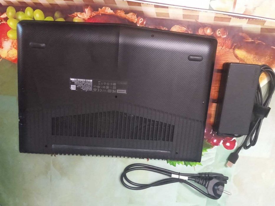 Ігровий ноутбук Legion Y520 / 12 ГБ/ GTX 1050