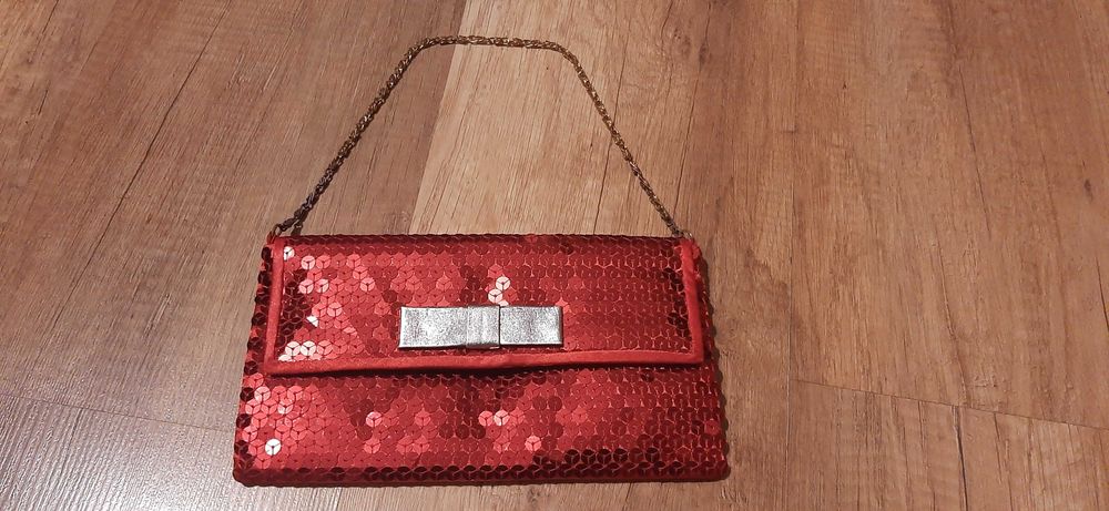 Sylwestrowe buty damskie Bata r. 38