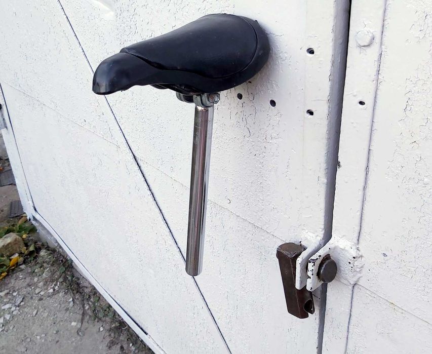 Седло Сиденье от  велосипеда б.у