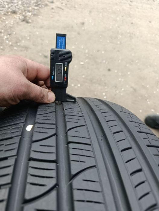 255/50/19 Pirelli scorpion run flat