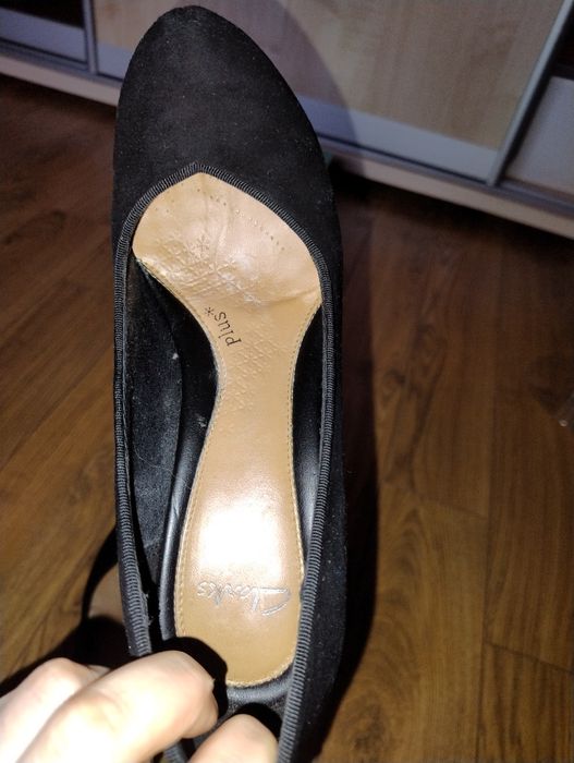 Нубукові туфлі Clarks