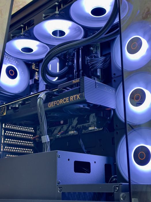 NEW! ІГРОВИЙ ПК RTX 4070|DDR5 32Gb|R7 7700|B650 Игровой ПК