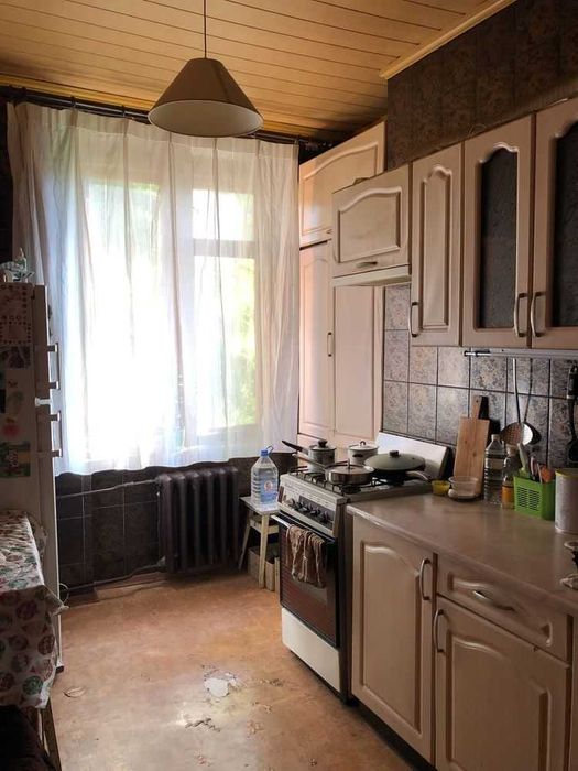 Продам 3к квартиру ХТЗ