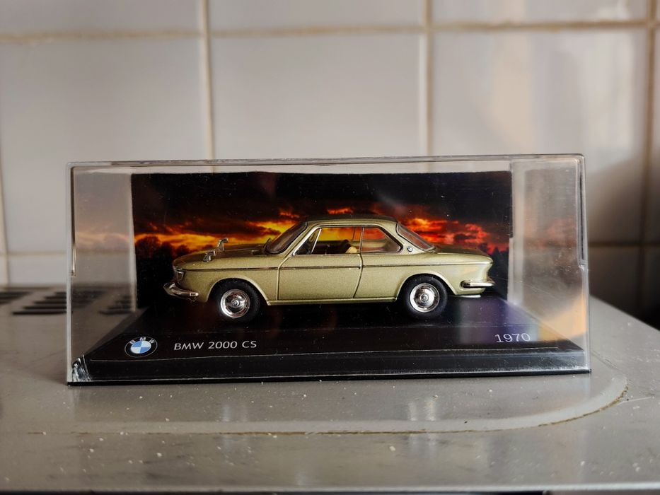 BMW 2000cs model 1/43