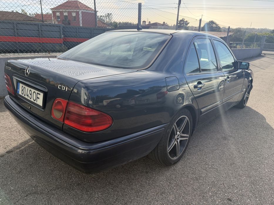 Mercedes E220 cdi