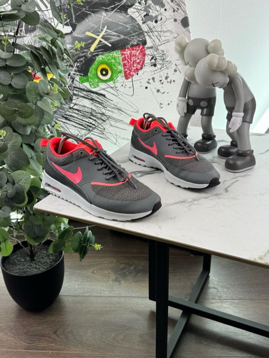 Кросівки Nike Air Max Thea 38 розмір Е13431