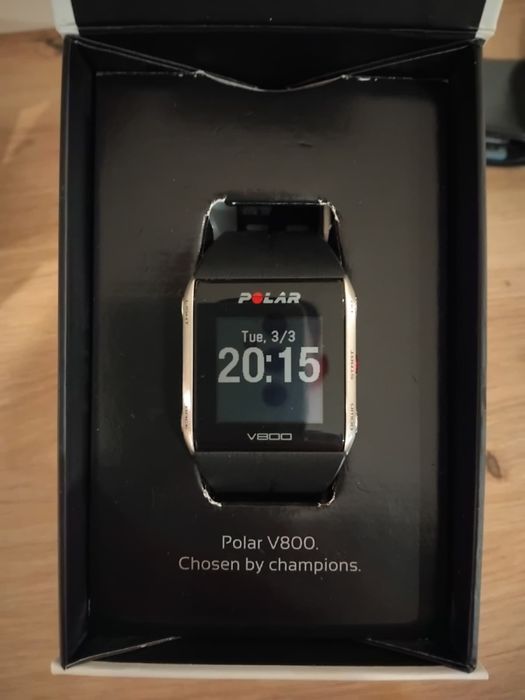 Relógio GPS Polar V800 multidesportivo