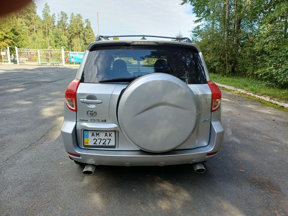 Tayota RAV4 2006