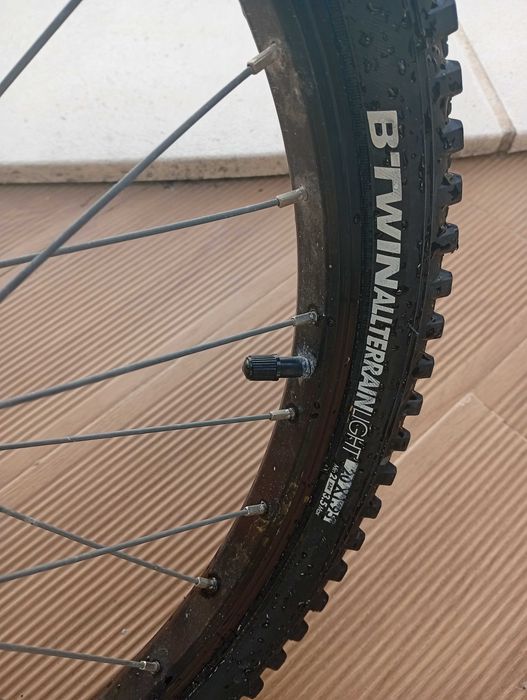 Bicicleta rockrider st500 sport trail ,140€