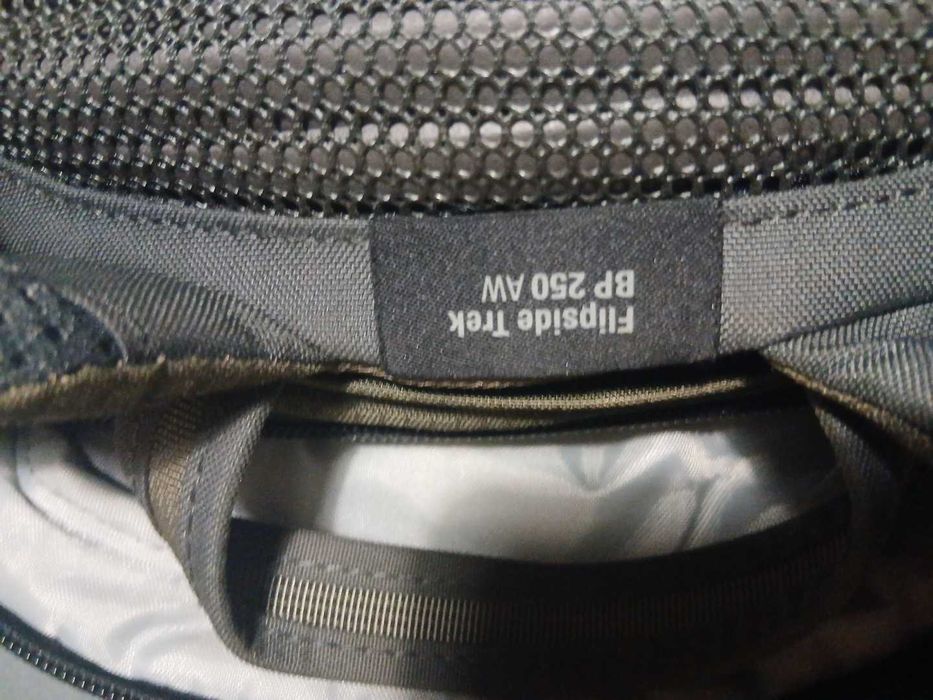 Camera bag lowepro flipside bp250