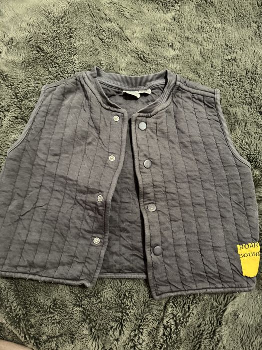 Жилет Zara у розмірі 110