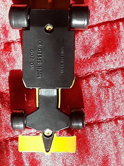 Carrinhos de brinquedo