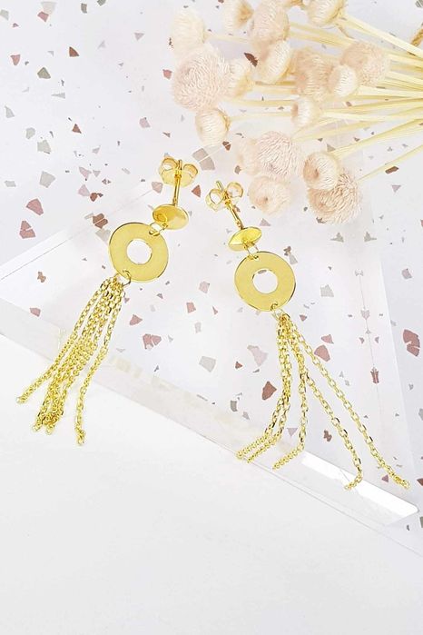 Złote kolczyki wiszące