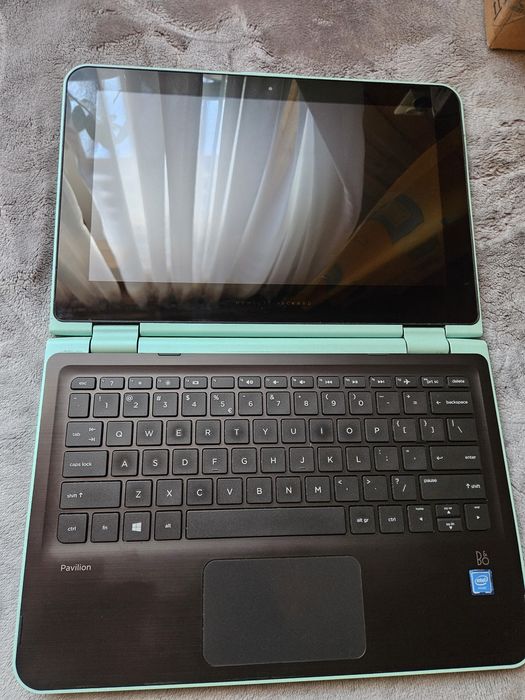 Laptop HP Pavilion X360 11-K104NW