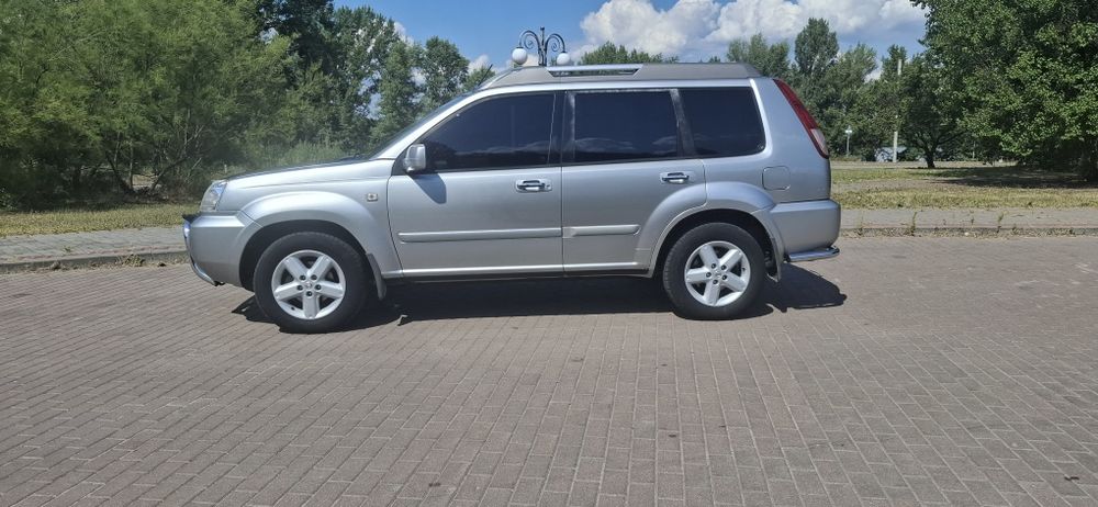 Продам. Nissan X Trail 2004 газ/бензин. Автомат.
