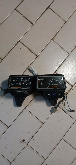 Máscara frente/ conta quilómetros Yamaha dtr 125(Ler descrição)