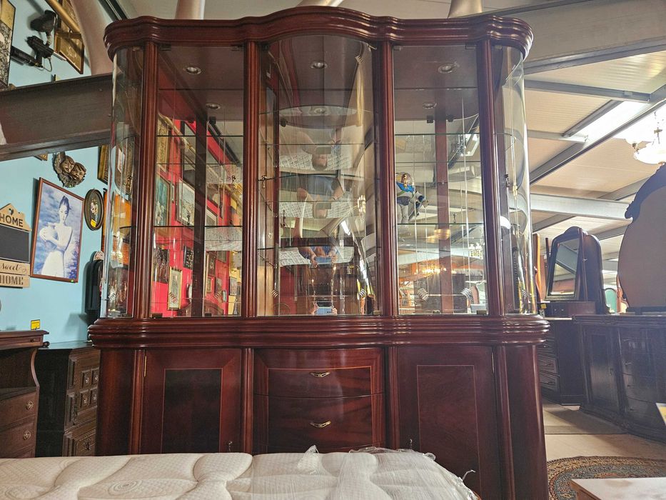 Móvel de sala / Cristaleira - óptimo estado geral