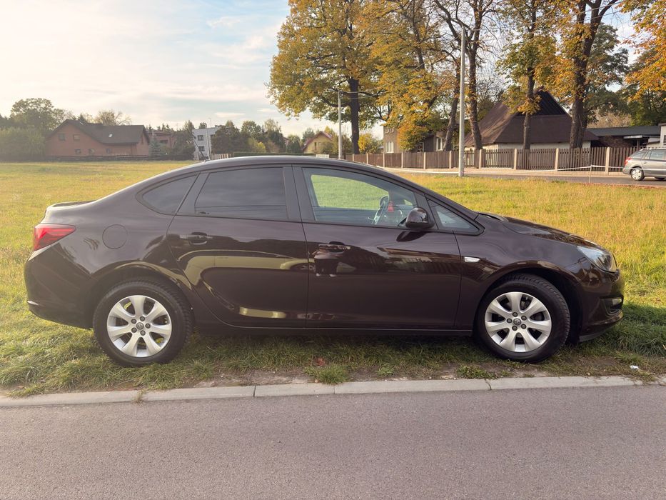 Opel astra 1,6 j
