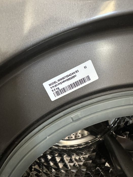 Máquina Lavar Roupa Samsung 9kg AddWash – 1400 rpm
