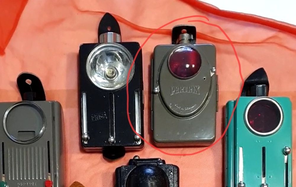 Latarka niemiecka Pertrix 667 RP 23