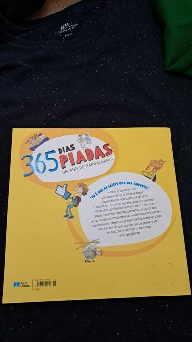 Livro "365 Dias de Piadas - Um Ano de Gargalhadas" Vol. 1