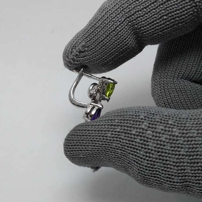 Серебряный комплект с аметистом и хризолитами