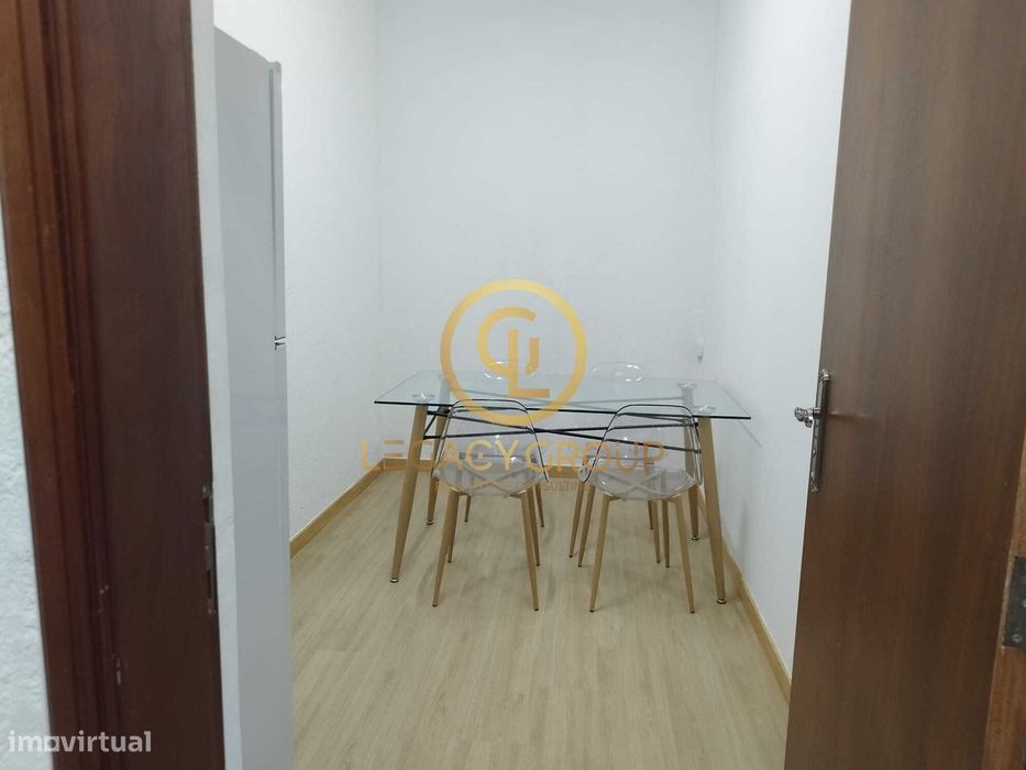 Moradia T2 Com Terreno De 829M2 Em Vendinha, Évora