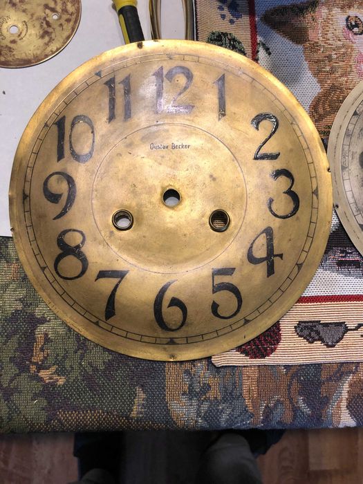 Stare tarcze zegarowe Gustav  Becker dwie sztuki