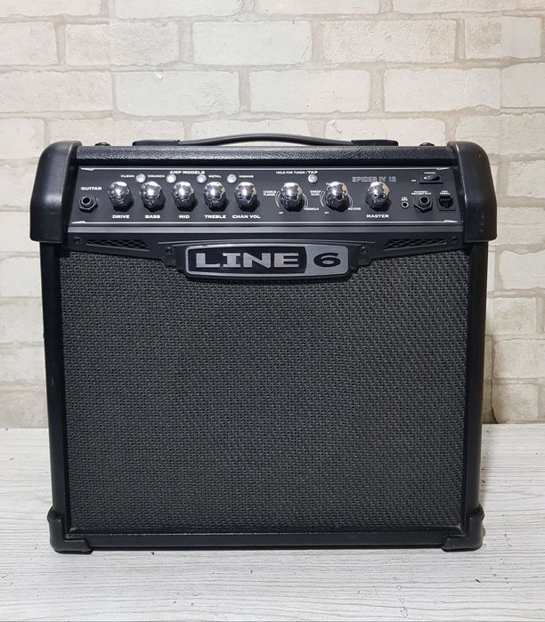 Комбопідсилювач/комбоусилитель Line 6 Spider б/у з Німеччини