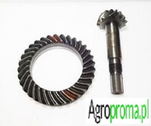Atak kółJohn Deere 5065E, 5075E, 5083E, 5093E, 5415, 5425, 5525
