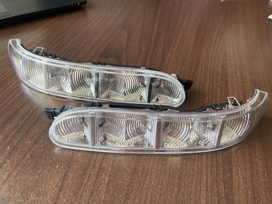 Повторювач повороту в дзеркало Mercedes W220 W209 S320 S400 500 W221