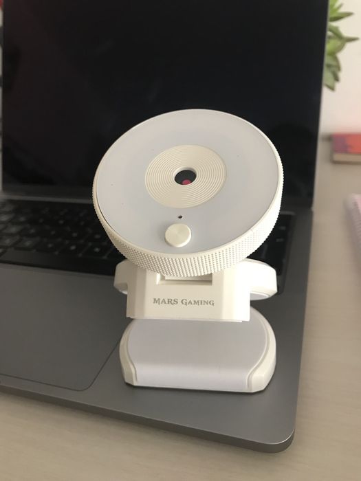 Câmara USB branca Mars Gaming nova